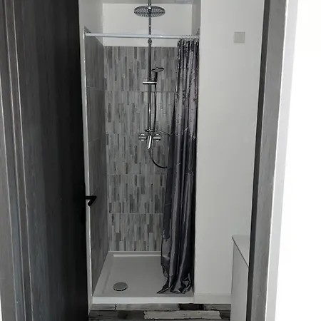 Lumineux Et Calme Appartement