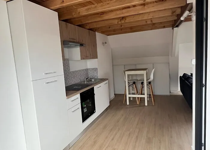 Appartement Lumineux Et Calme *